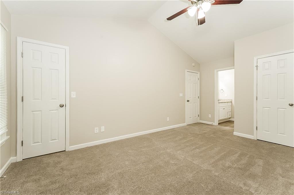property viewer photo 7