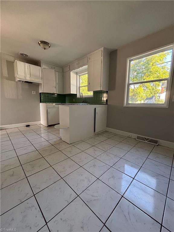property viewer photo 9