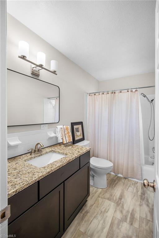 property viewer photo 12