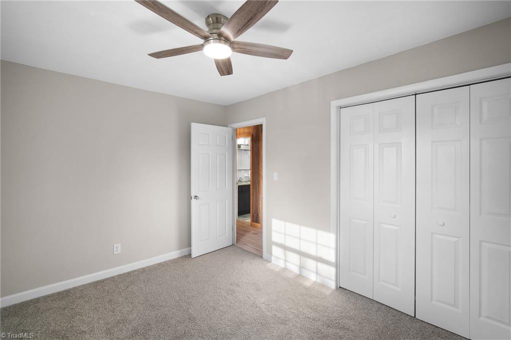 property viewer photo 16