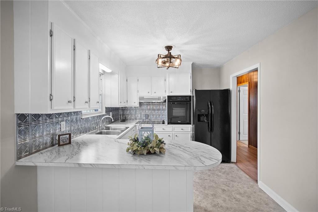 property viewer photo 7