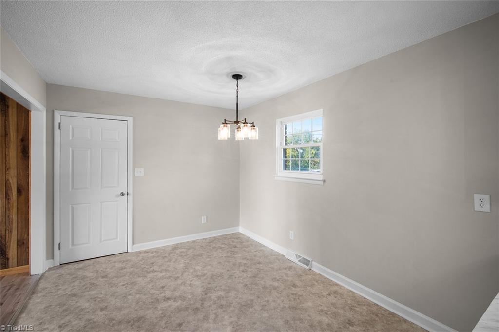 property viewer photo 8