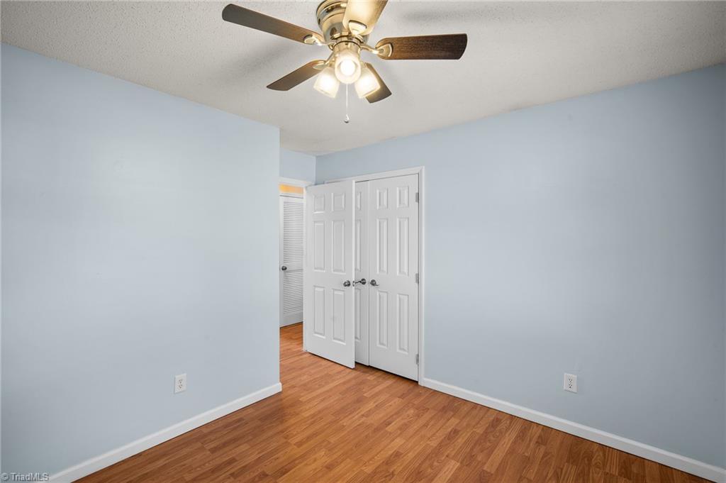 property viewer photo 16