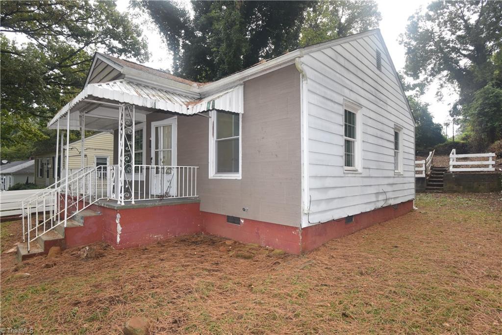 main property photo 0