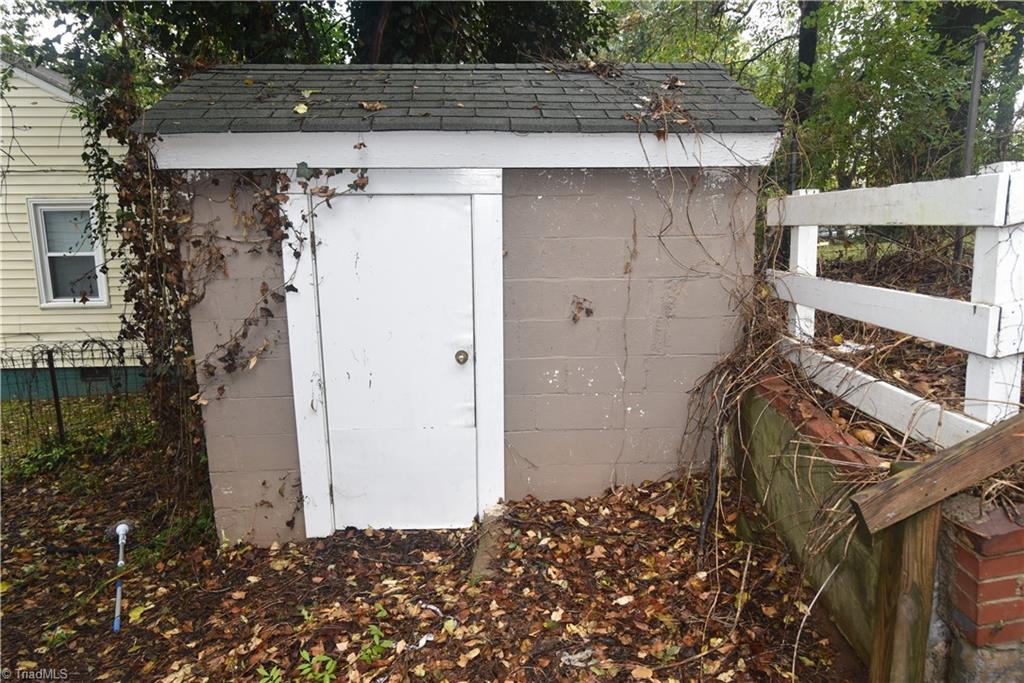 property viewer photo 19