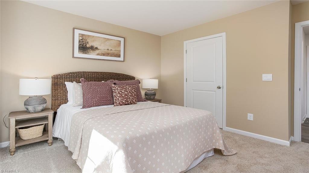 property viewer photo 17