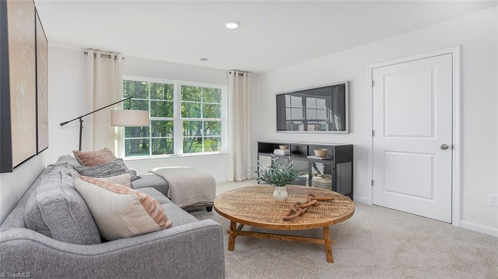 property viewer photo 20