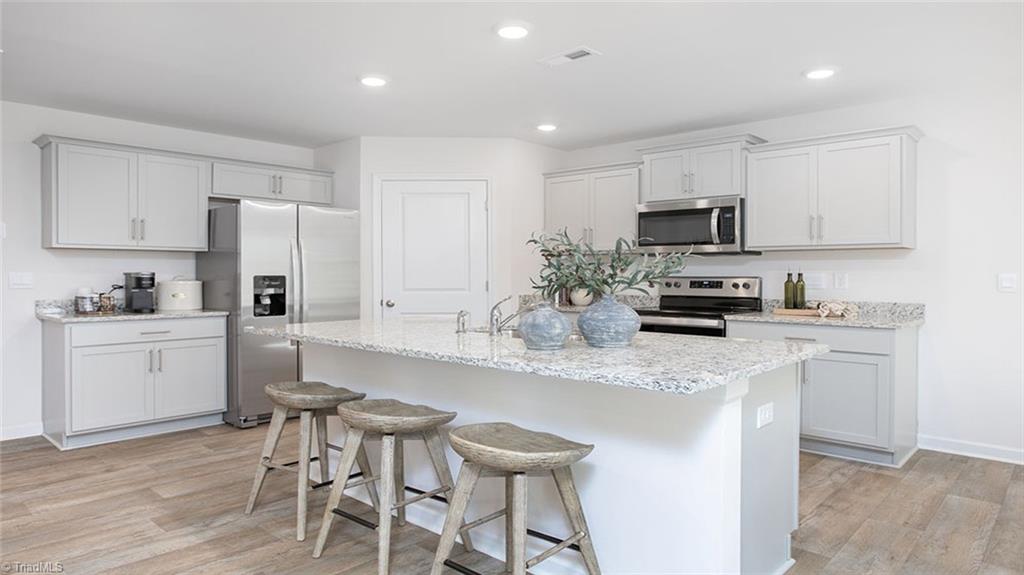property viewer photo 9