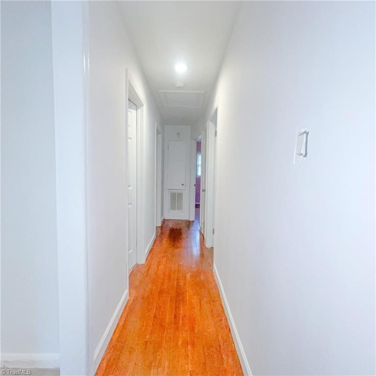 property viewer photo 8