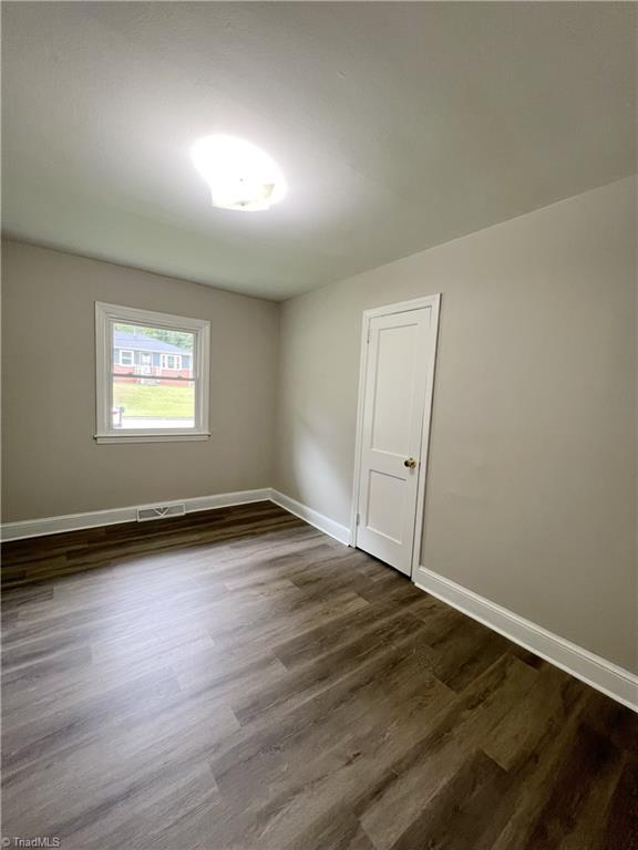property viewer photo 10