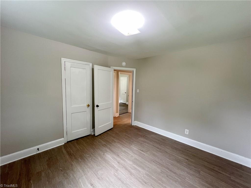 property viewer photo 9