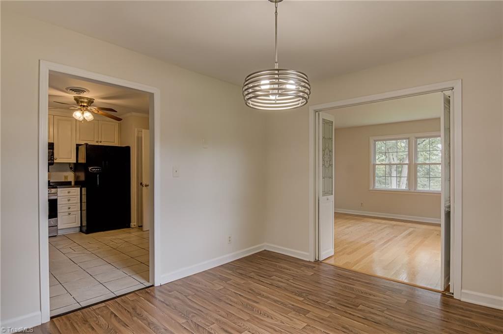 property viewer photo 10