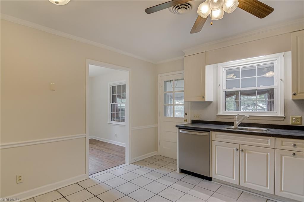 property viewer photo 13