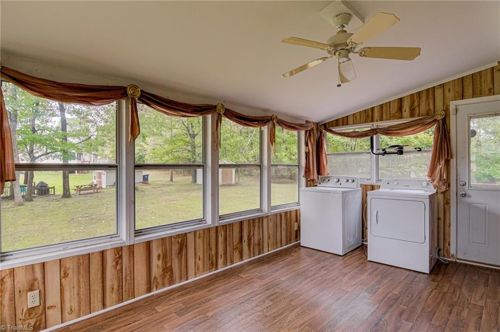 property viewer photo 15