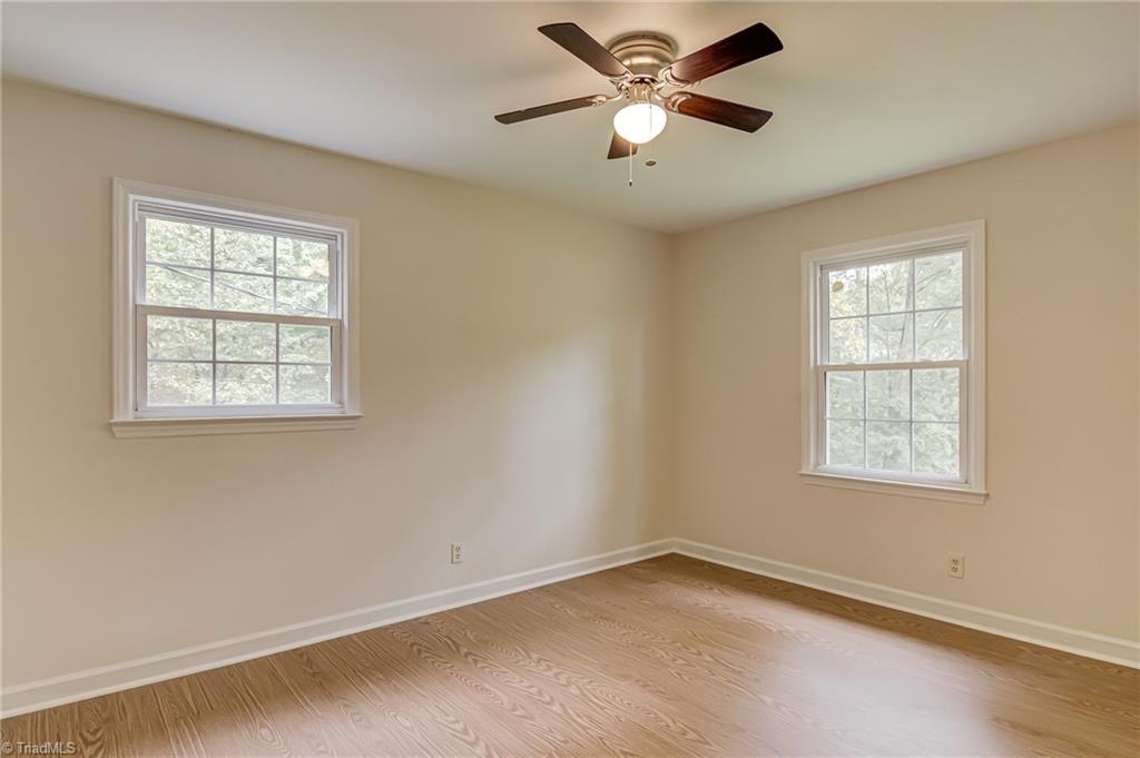 property viewer photo 19