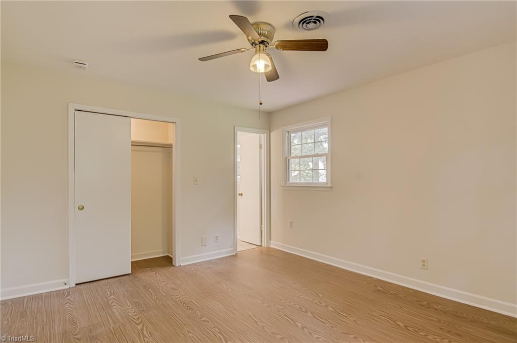 property viewer photo 22