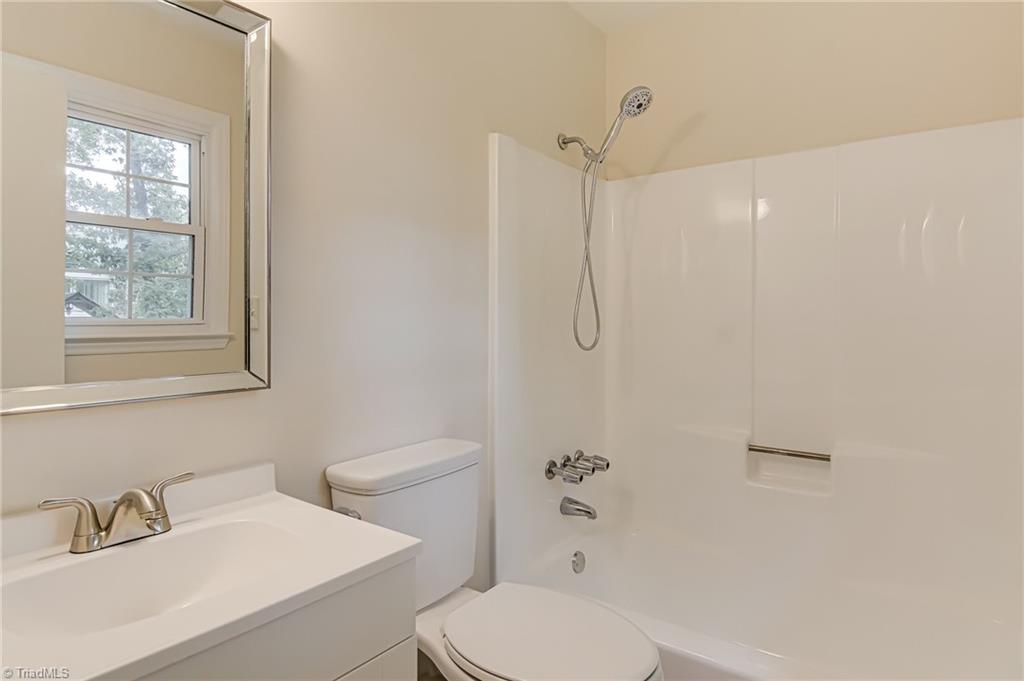 property viewer photo 23