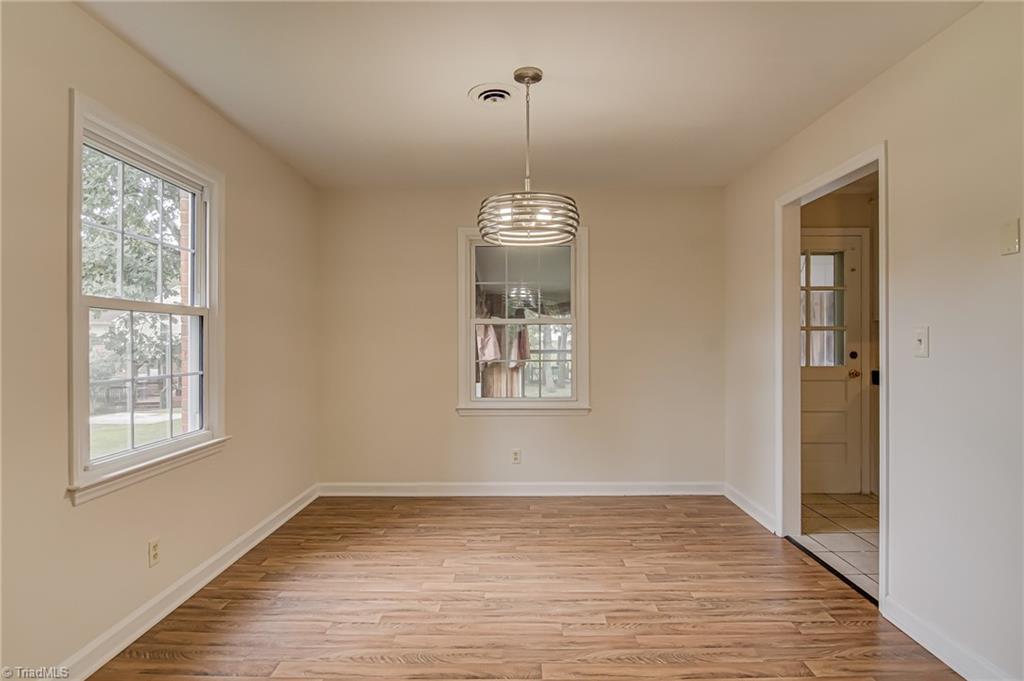 property viewer photo 9
