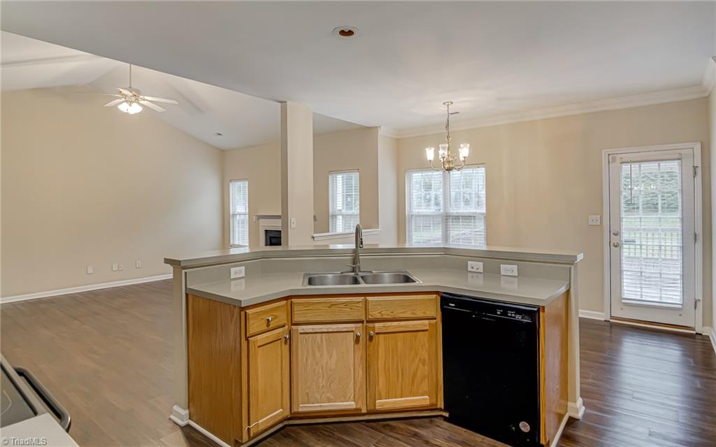 property viewer photo 14