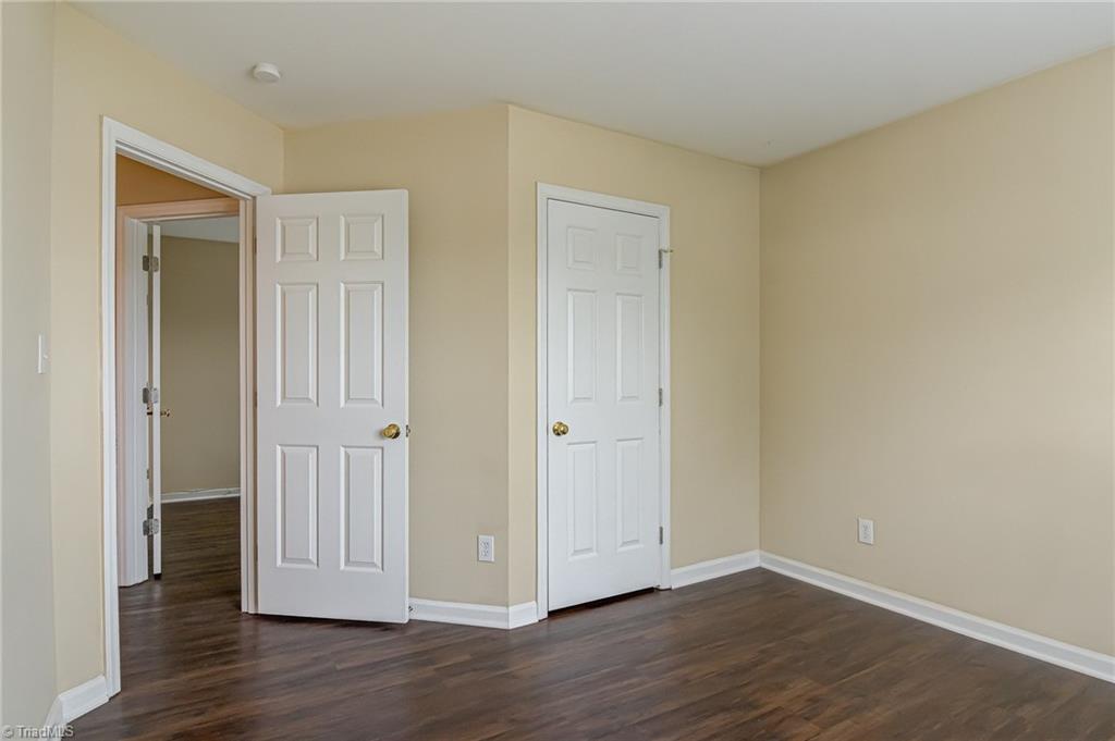 property viewer photo 29
