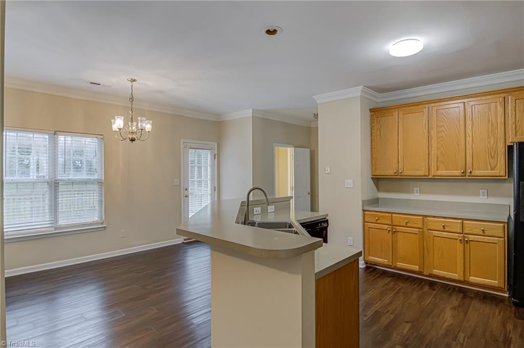 property viewer photo 9