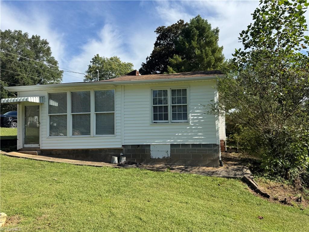 property viewer photo 3