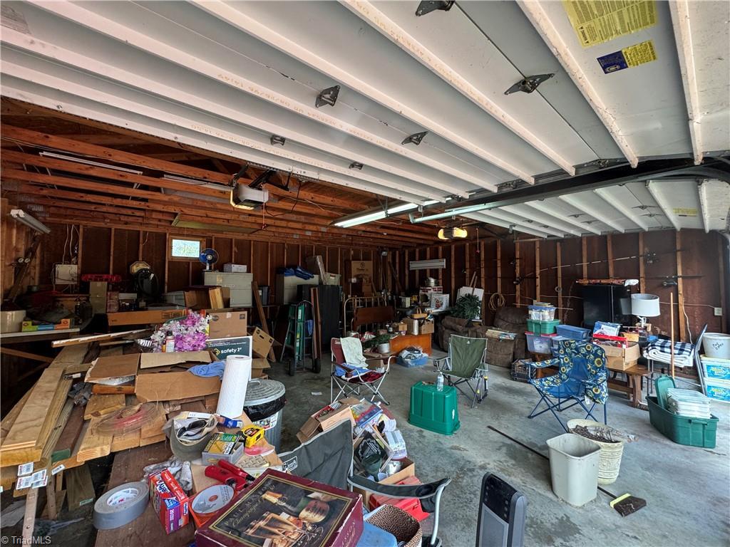 property viewer photo 31