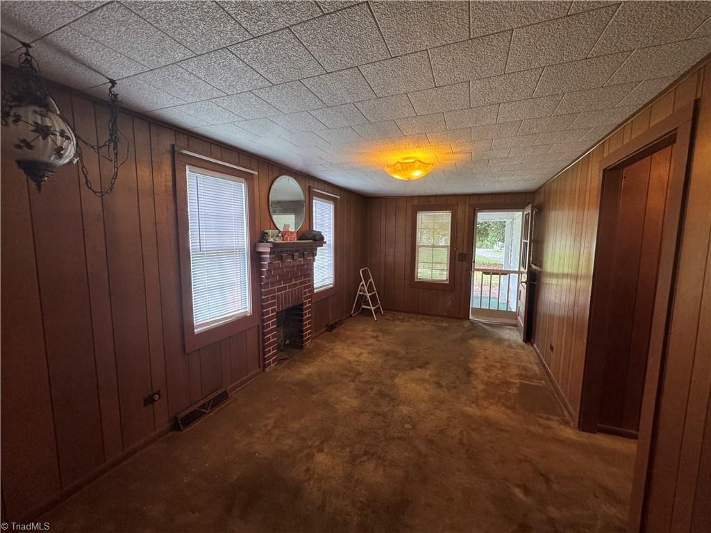 property viewer photo 7