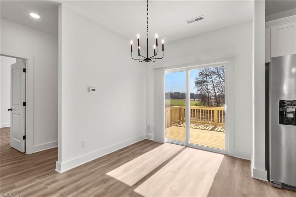 property viewer photo 12