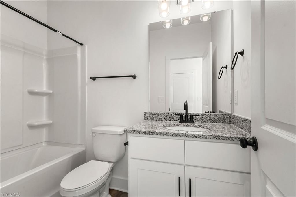 property viewer photo 13