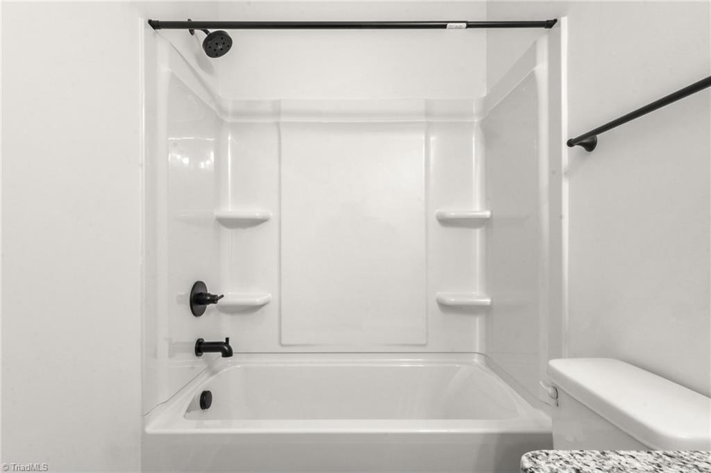 property viewer photo 14