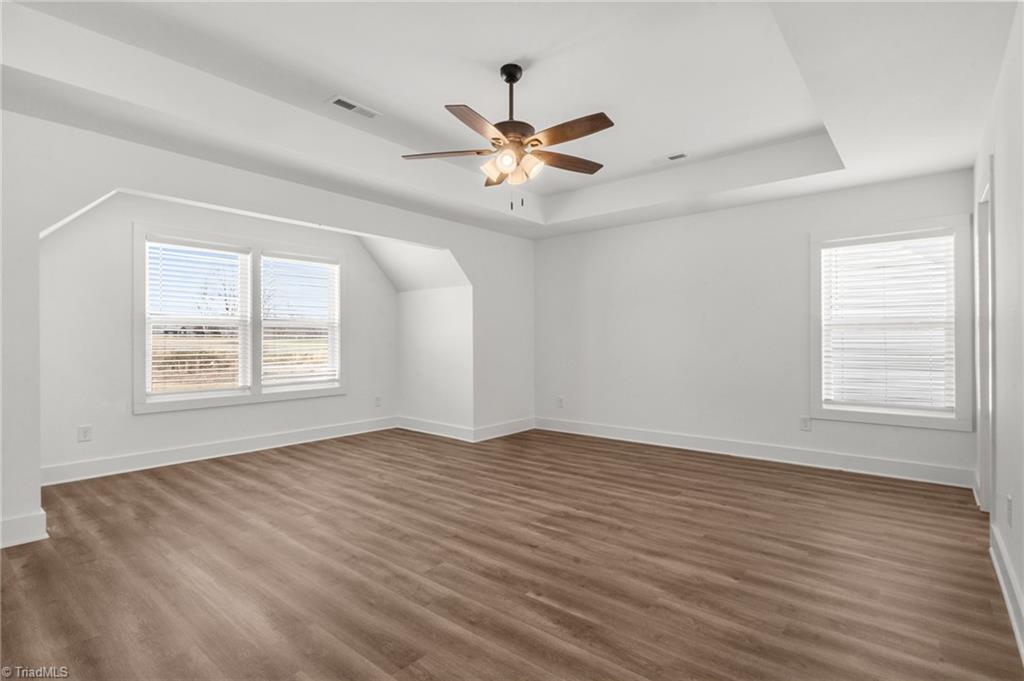 property viewer photo 20
