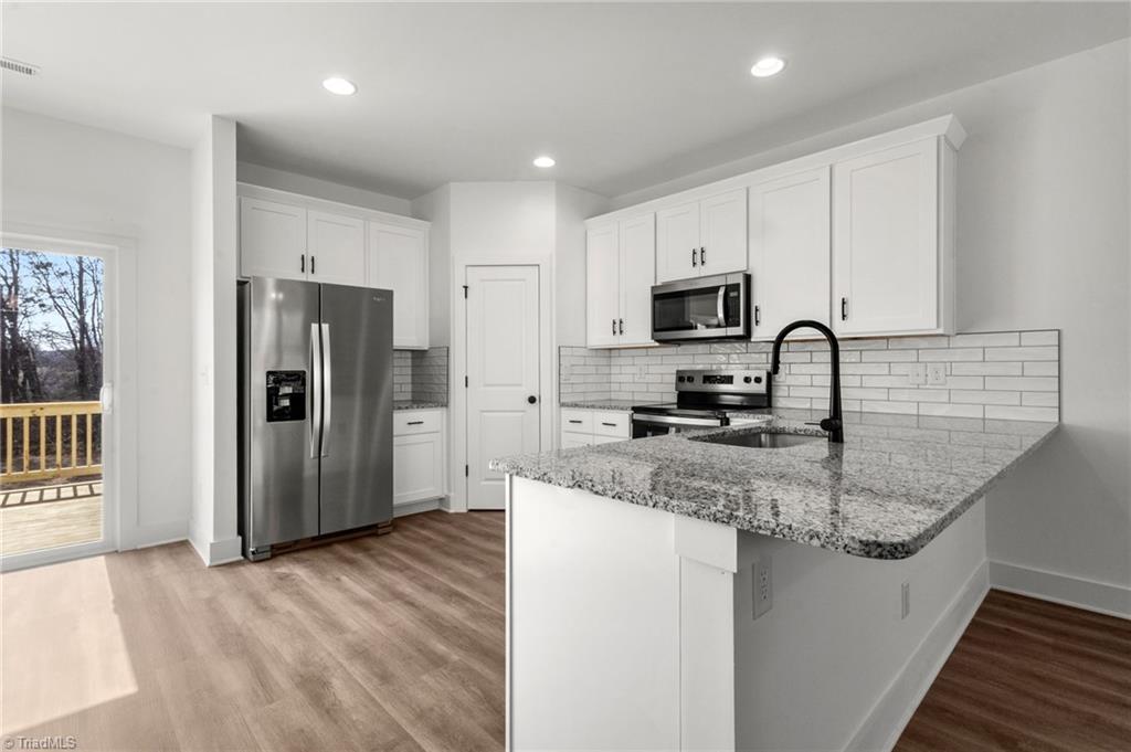 property viewer photo 6
