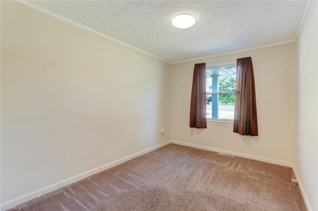property viewer photo 15