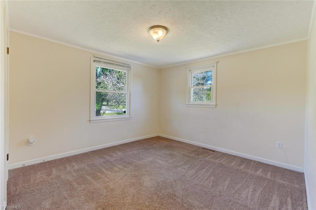property viewer photo 16
