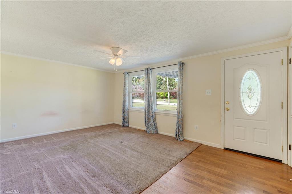 property viewer photo 6