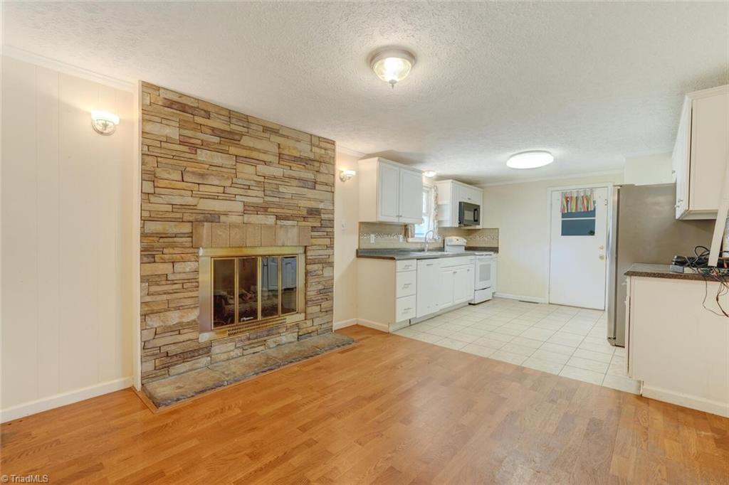 property viewer photo 8