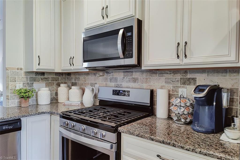 property viewer photo 12