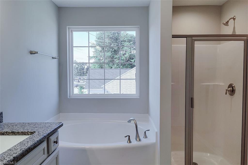 property viewer photo 17