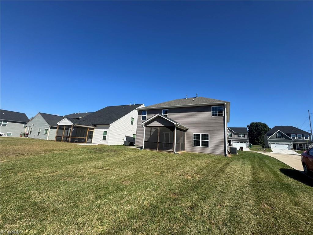 property viewer photo 24