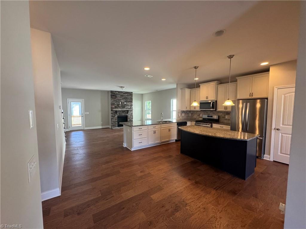 property viewer photo 30