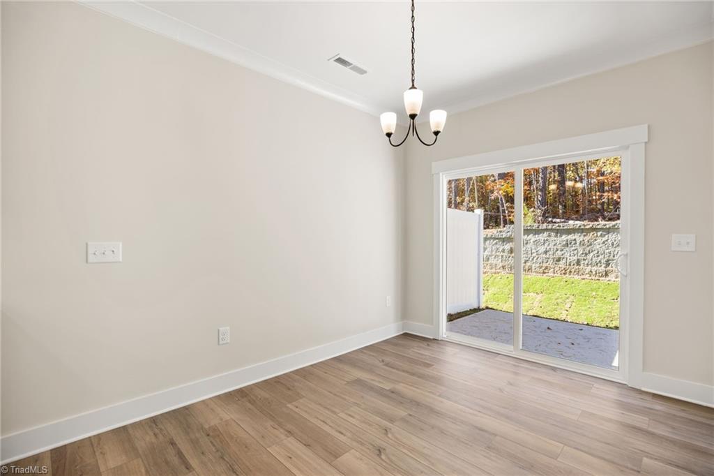 property viewer photo 10