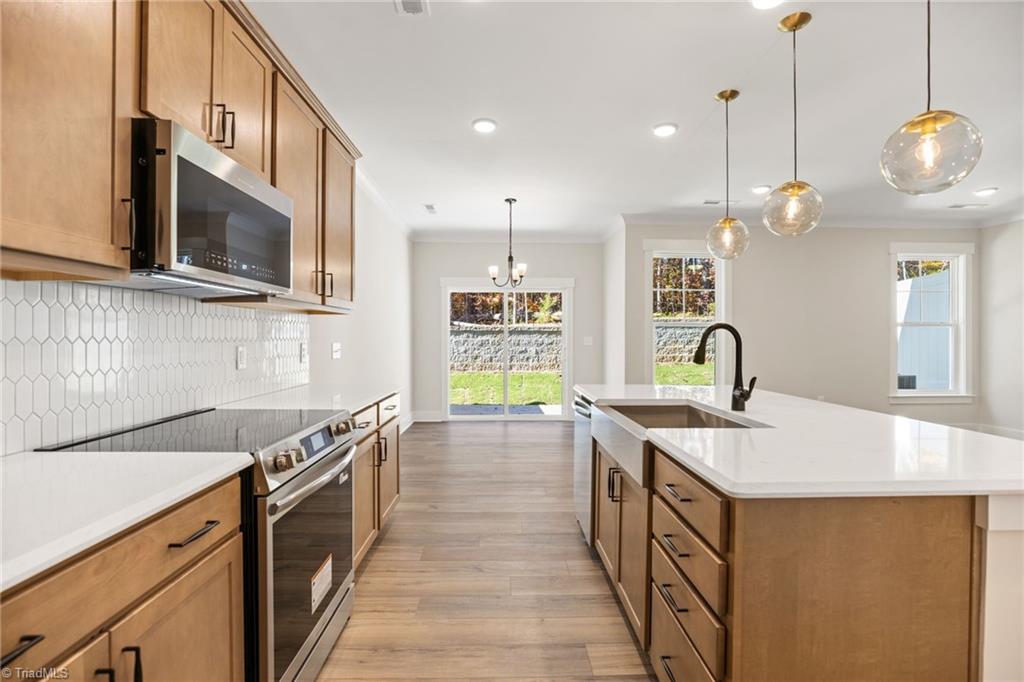 property viewer photo 4