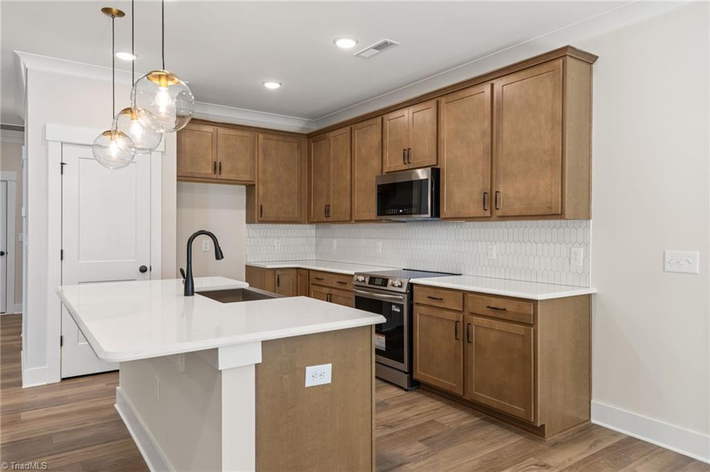 property viewer photo 6