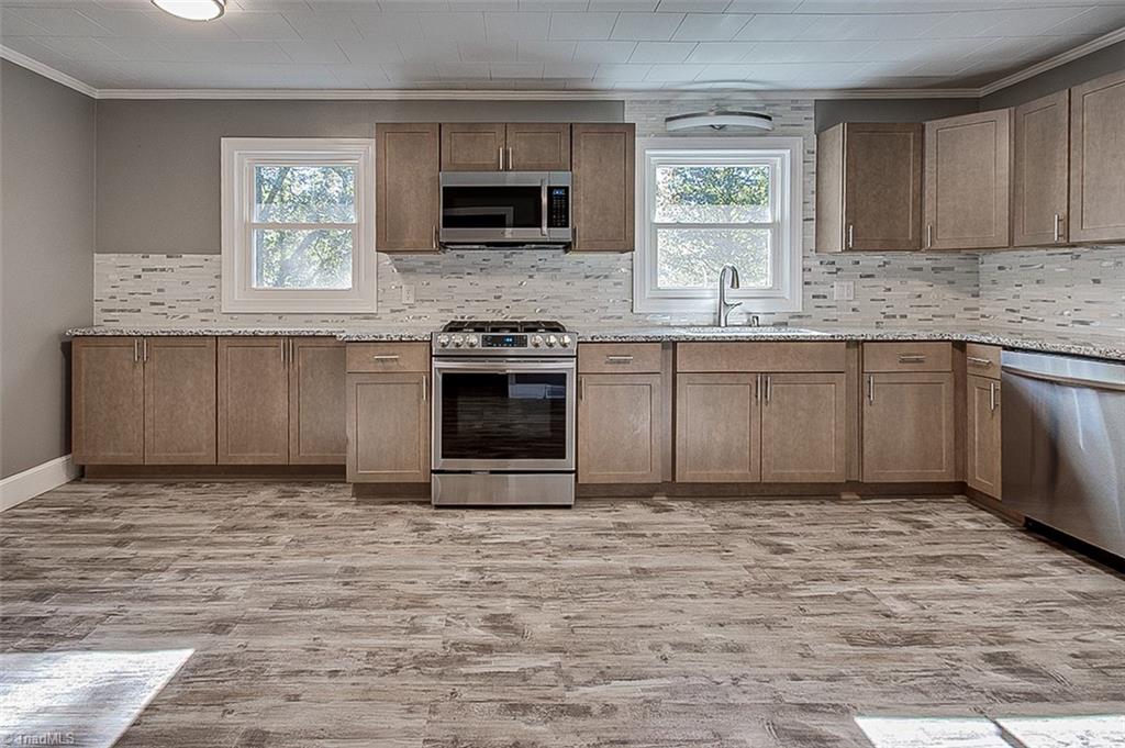 property viewer photo 11