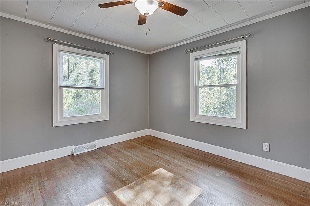 property viewer photo 14