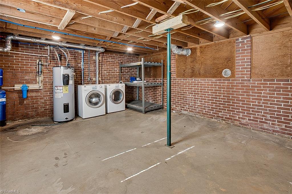 property viewer photo 18