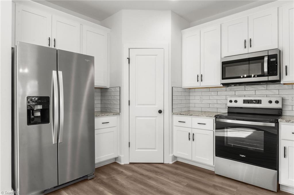 property viewer photo 11