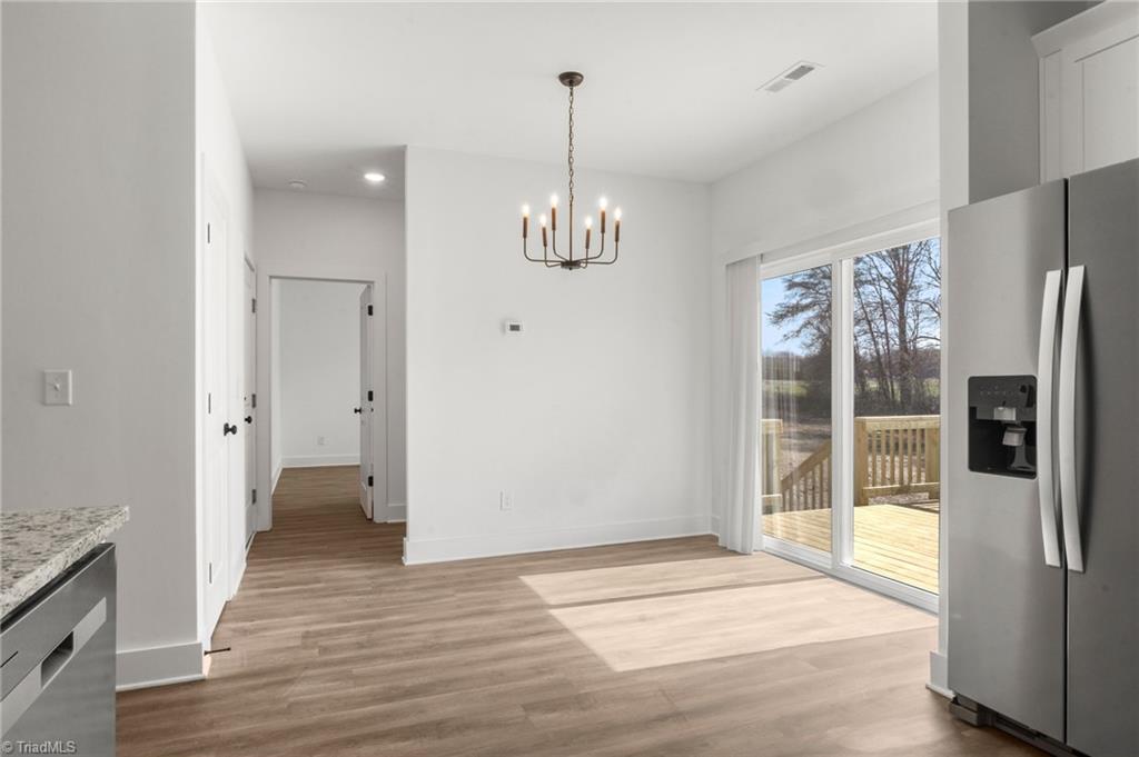 property viewer photo 12