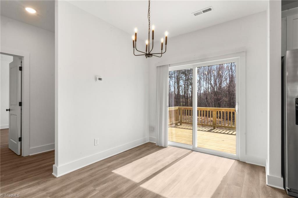 property viewer photo 13